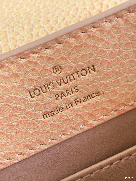 CAPUCINES VUITTON LOUIS MINI 0613